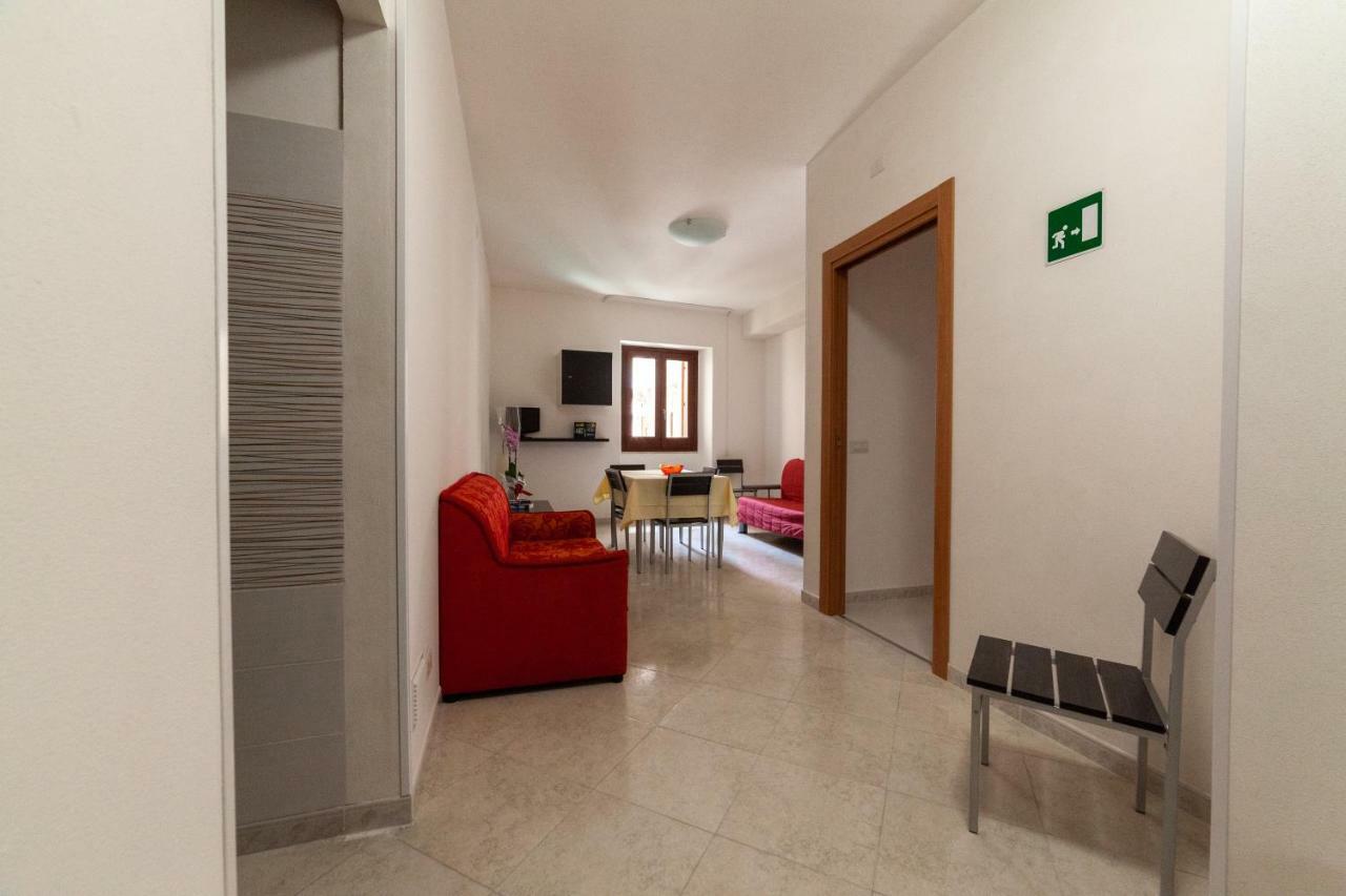 Casa Vacanze Tridente Villa Trapani Bagian luar foto