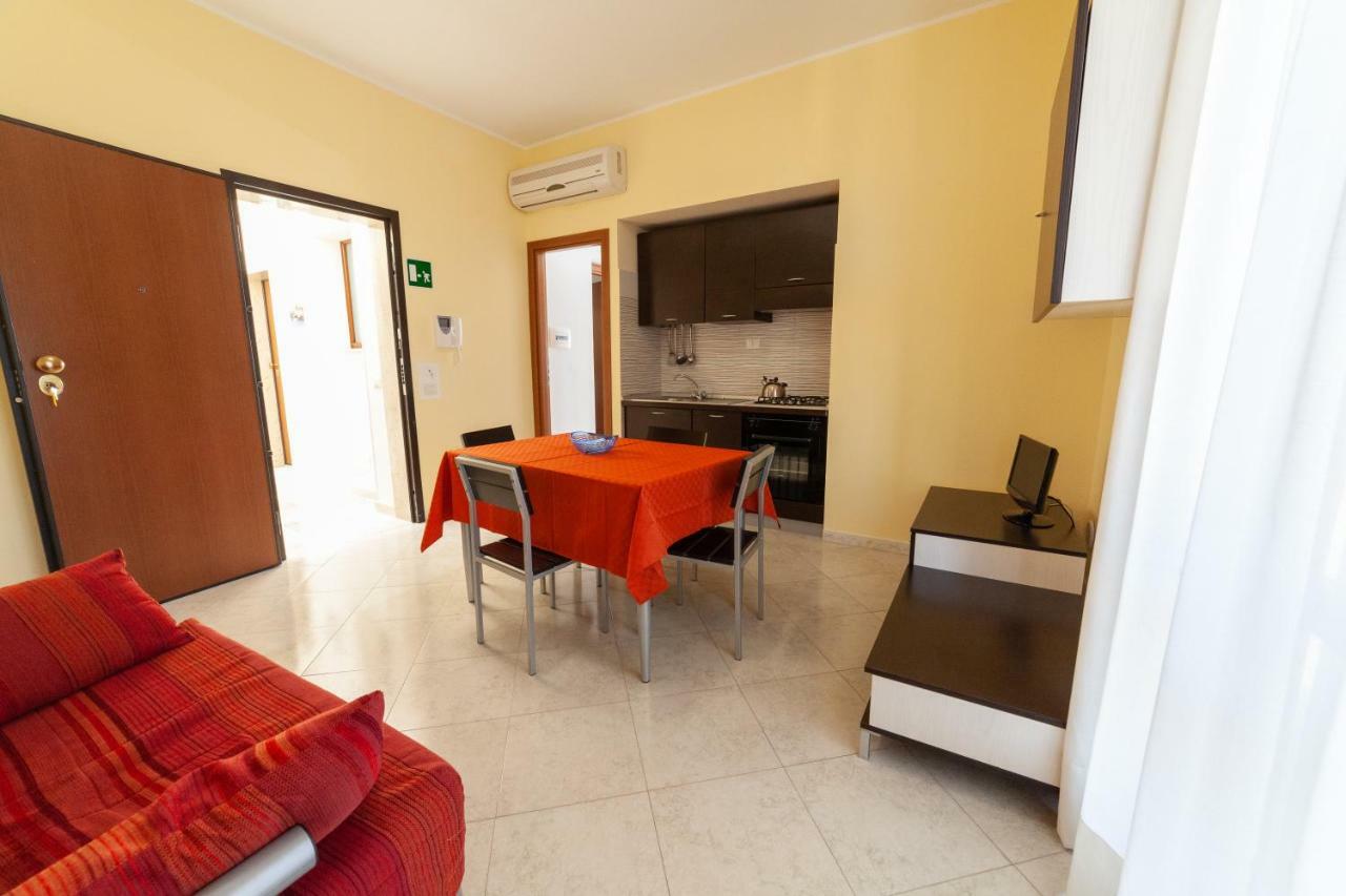 Casa Vacanze Tridente Villa Trapani Bagian luar foto